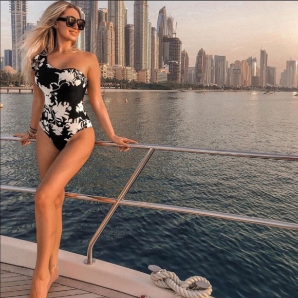 SALE!! H&M x Johanna Ortiz One Shoulder Swimsuit - Picture 3 of 8